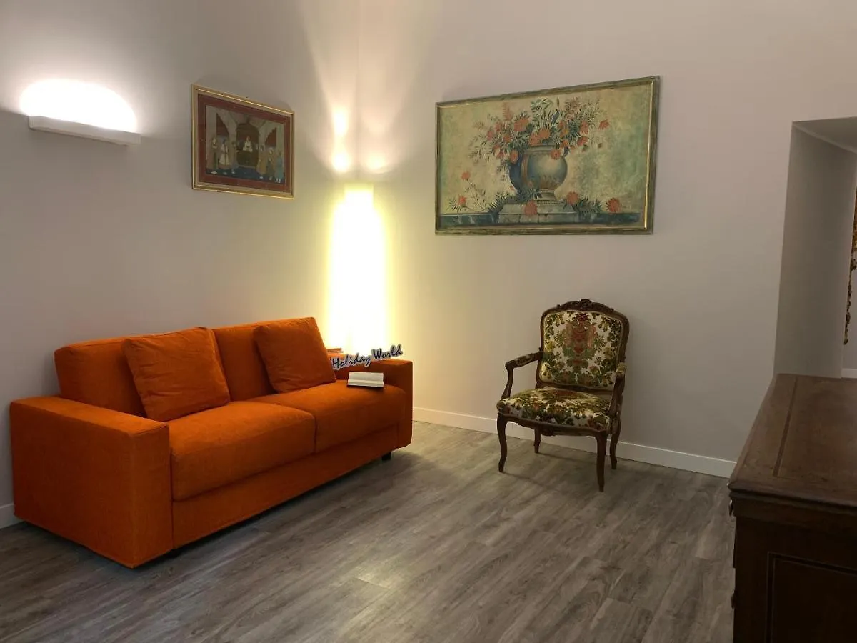 La Casa Di Titta By Holiday World Genoa Apartment