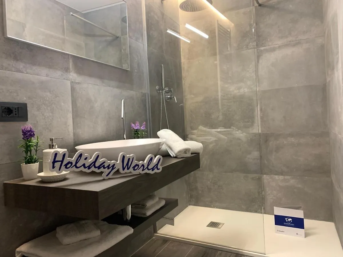 Apartment La Casa Di Titta By Holiday World Genoa